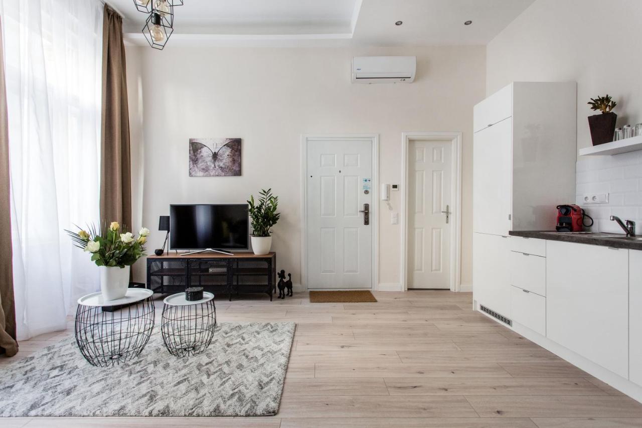 Stylish Central Apartment For The Best City Break บูดาเปสต์ ภายนอก รูปภาพ